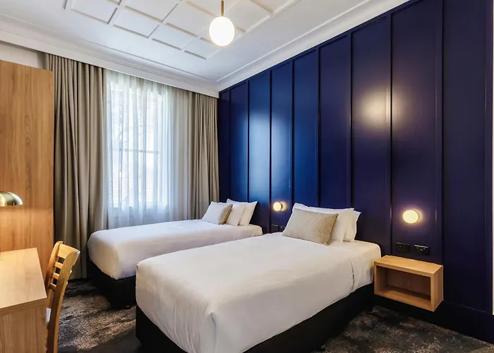 Royal Exhibition Hotel